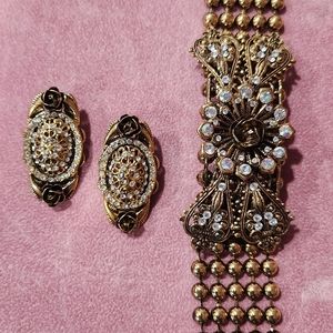 Venetian Chocker and Clip Earrings